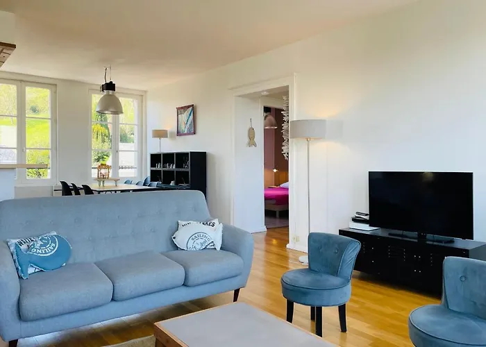 Vue Baie De Seine - Parking - Pont De Normandie *