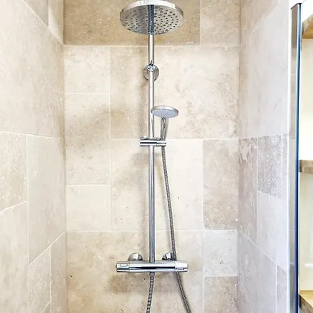 Vue Baie De Seine - Parking - Pont De Normandie