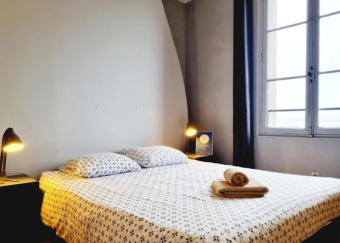 Vue Baie De Seine - Parking - Pont De Normandie Daire Honfleur